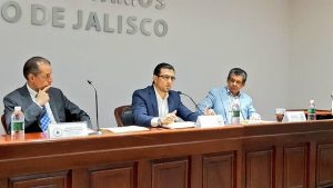 El Magdo. Presidente Rodrigo Moreno Trujillo,  participando con el tema "El notario frente al proceso electoral del 1° de julio" en el Colegio de Notarios del Estado de Jalisco.
